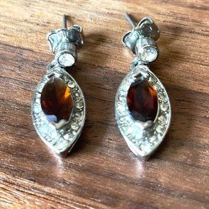 VTG NR Avon Marquise Shape Garnet Rhinestone Victorian-Style Drop Earrings